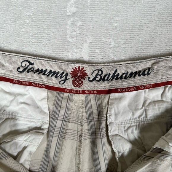 Tommy Bahama Shorts Men Size 35 Plaid Silk Blend 10" Inseam Paradise Nation GUC - Picture 3 of 12